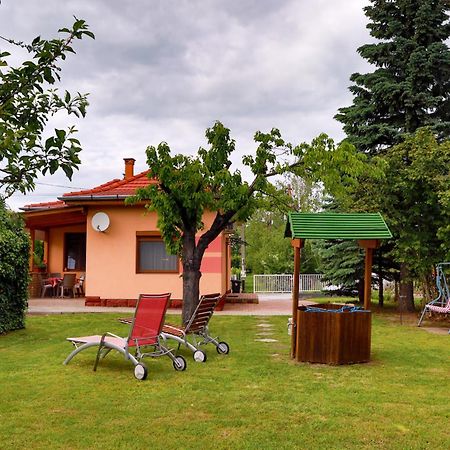 Balaton Apartman Balatonmáriafürdő Eksteriør billede
