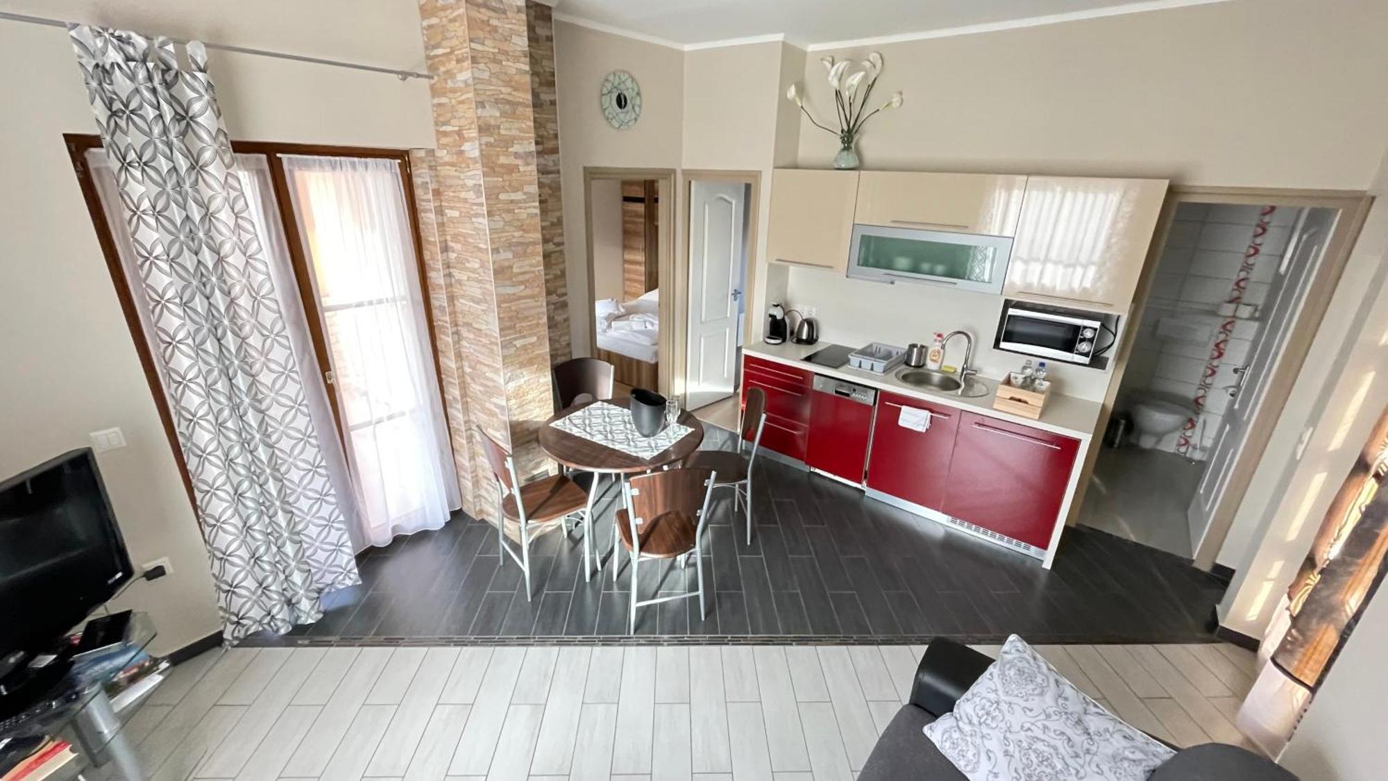 Balaton Apartman Balatonmáriafürdő Eksteriør billede